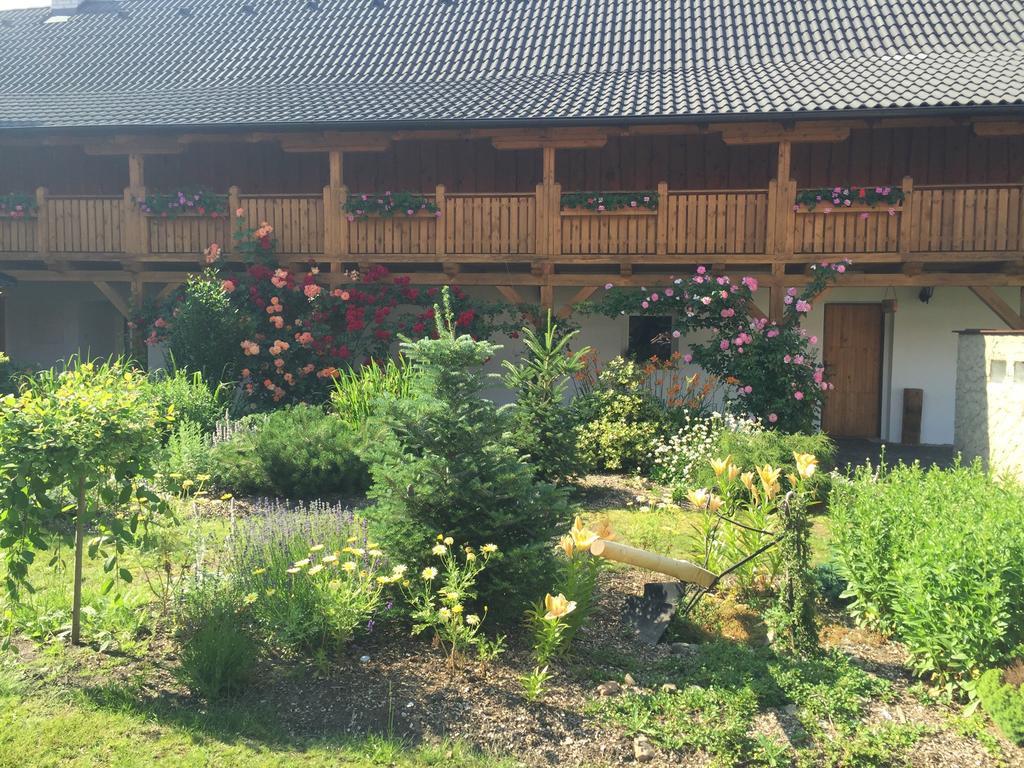 Statek 3 - Wellness & Spa Hotel Hluboká nad Vltavou Екстериор снимка