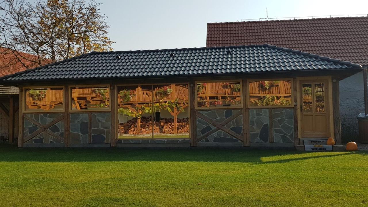 Statek 3 - Wellness & Spa Hotel Hluboká nad Vltavou Екстериор снимка