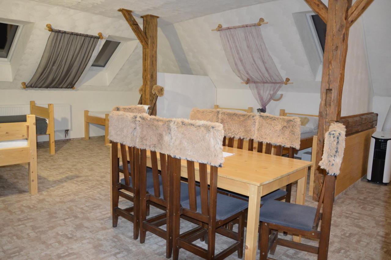 Statek 3 - Wellness & Spa Hotel Hluboká nad Vltavou Екстериор снимка